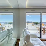 Lägenhet Sea View With Swimming Pool - Happy Golfe-Juan