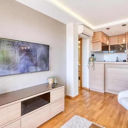 Port Azur Sea View - Happy